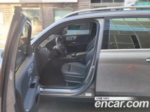 Mercedes-Benz GLB-Class GLB200 d 2021 года из Южной Кореи