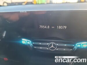 Mercedes-Benz GLB-Class GLB200 d 2021 года из Южной Кореи
