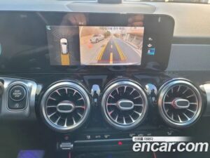 Mercedes-Benz GLB-Class GLB200 d 2021 года из Южной Кореи