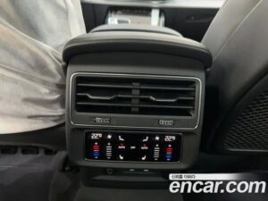 Audi Q7 55 TFSI 4WD Premium 2022 года из Южной Кореи