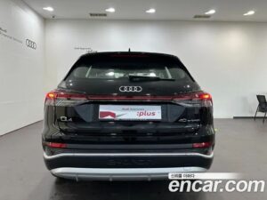 Audi Q4 e-TRON 40 Premium 2022 года из Южной Кореи