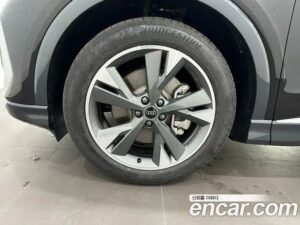 Audi Q4 e-TRON 40 Premium 2022 года из Южной Кореи