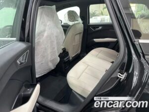 Audi Q4 e-TRON 40 Premium 2022 года из Южной Кореи