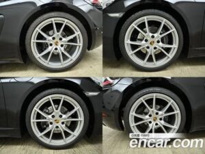 Porsche 718 2.0 2020 года из Южной Кореи