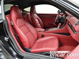 Porsche 718 2.0 2020 года из Южной Кореи