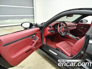 Porsche 718 2.0 2020 года из Южной Кореи