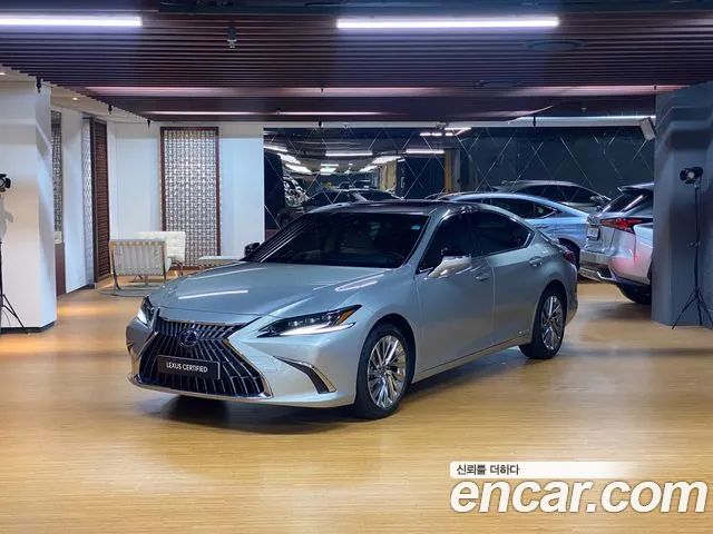 Lexus ES Executive 2022 года из Кореи