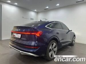 Audi e-tron 55 4WD Sportback 2022 года из Южной Кореи
