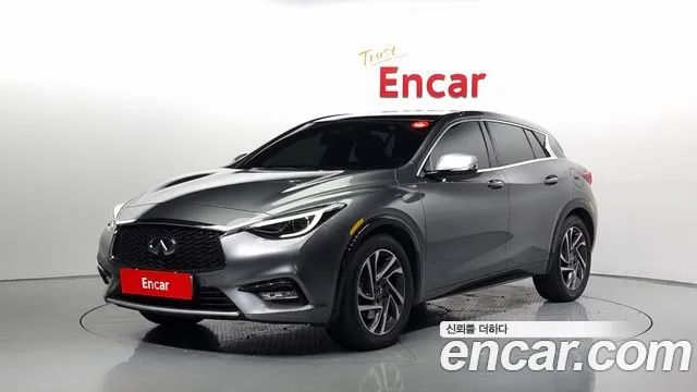 Infiniti Q30 2.0 CAFE TEACK 2019 года из Кореи