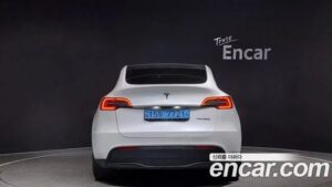 Tesla Model Y LONG RANGE 2021 года из Южной Кореи