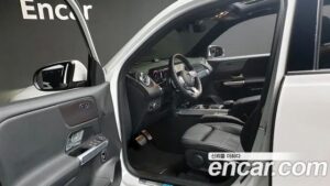 Mercedes-Benz EQB EQB300 4MATIC AMG LINE 2022 года из Южной Кореи