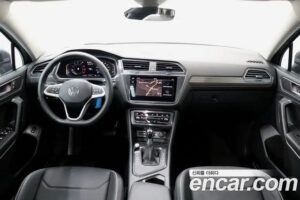 Volkswagen Tiguan 2.0 TSI Prestige 2022 года из Южной Кореи
