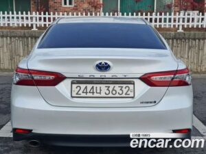 Toyota Camry 2.5 XLE HYBRID 2020 года из Южной Кореи