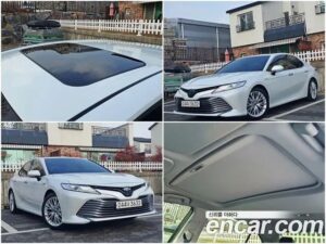 Toyota Camry 2.5 XLE HYBRID 2020 года из Южной Кореи
