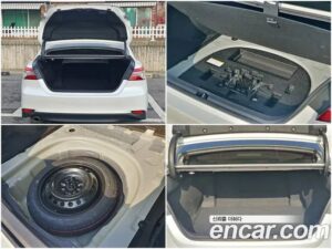Toyota Camry 2.5 XLE HYBRID 2020 года из Южной Кореи