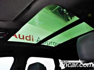 Audi e-tron 55 4WD 2022 года из Южной Кореи