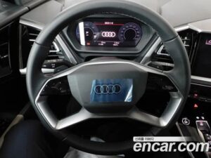 Audi Q4 e-TRON 40 2022 года из Южной Кореи