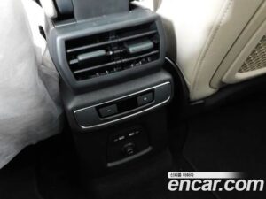 Audi Q4 e-TRON 40 2022 года из Южной Кореи