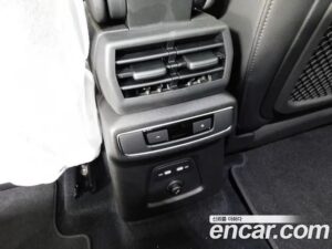 Audi Q4 e-TRON 40 2022 года из Южной Кореи