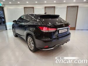 Lexus RX Executive 2021 года из Южной Кореи