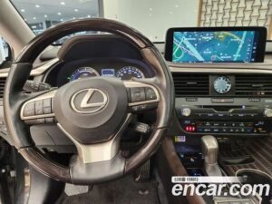Lexus RX Executive 2021 года из Южной Кореи