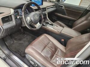 Lexus RX Executive 2021 года из Южной Кореи