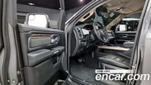 Dodge Ram Pick Up 5.7 2019 года из Южной Кореи