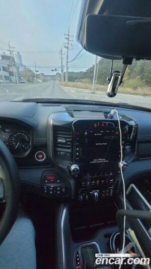 Dodge Ram Pick Up 6.2 2021 года из Южной Кореи