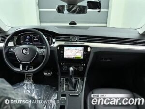 Volkswagen Arteon 2.0 TDI Premium 2020 года из Южной Кореи