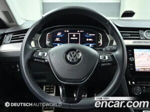 Volkswagen Arteon 2.0 TDI Premium 2020 года из Южной Кореи