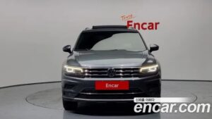 Volkswagen Tiguan 2.0 TDI Prestige 2020 года из Южной Кореи