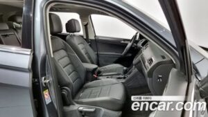 Volkswagen Tiguan 2.0 TDI Prestige 2020 года из Южной Кореи