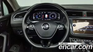 Volkswagen Tiguan 2.0 TDI Prestige 2020 года из Южной Кореи