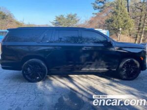 Cadillac Escalade 6.2 ESV 2022 года из Южной Кореи