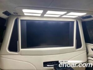 Cadillac Escalade 6.2 ESV 2022 года из Южной Кореи