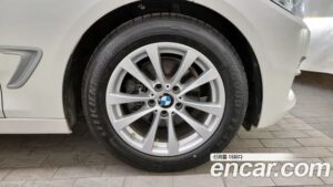 BMW Gran Turismo GT 320d xDrive 2020 года из Южной Кореи