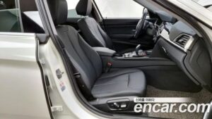 BMW Gran Turismo GT 320d xDrive 2020 года из Южной Кореи