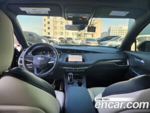 Cadillac XT4 2.0 Sport AWD 2021 года из Южной Кореи
