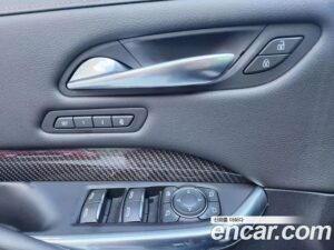 Cadillac XT4 2.0 Sport AWD 2021 года из Южной Кореи