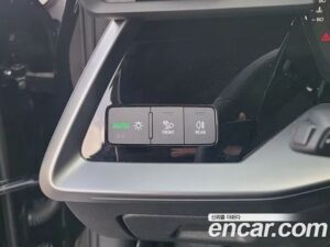 Audi A3 40 TFSI Premium 2022 года из Южной Кореи