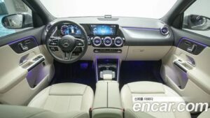 Mercedes-Benz GLA-Class GLA220 2021 года из Южной Кореи
