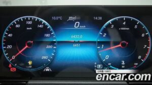 Mercedes-Benz GLA-Class GLA220 2021 года из Южной Кореи