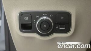 Mercedes-Benz GLA-Class GLA220 2021 года из Южной Кореи