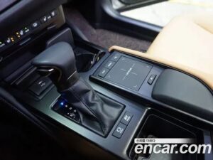 Lexus ES Luxury Plus 2022 года из Южной Кореи