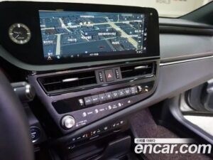 Lexus ES Luxury Plus 2022 года из Южной Кореи