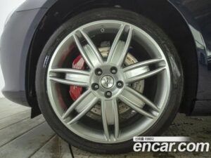 Maserati Quattroporte 3.0 V6 GranLusso 2021 года из Южной Кореи