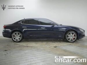 Maserati Quattroporte 3.0 V6 GranLusso 2021 года из Южной Кореи