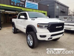 Dodge Ram Pick Up 5.7 2020 года из Южной Кореи