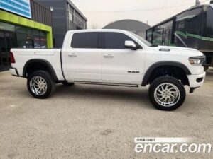 Dodge Ram Pick Up 5.7 2020 года из Южной Кореи