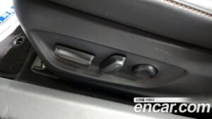 Toyota Camry 2.5 XLE HYBRID 2020 года из Южной Кореи
